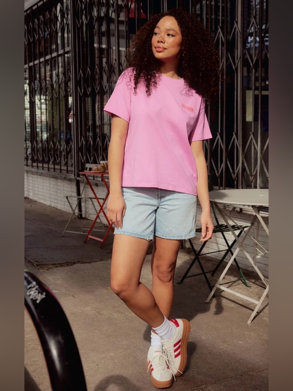 501° MID THIGH SHORTS, - Picture 2 of 10